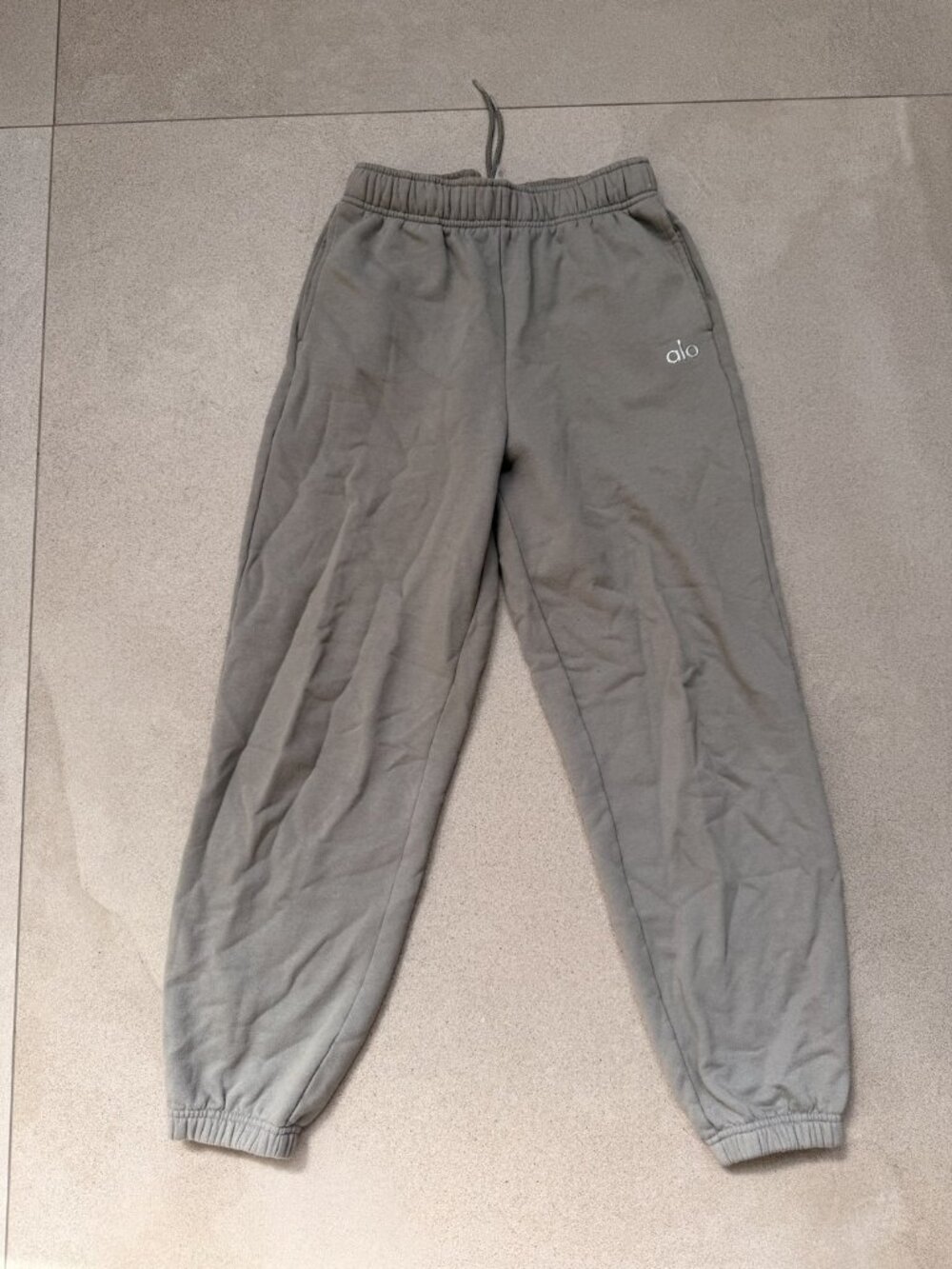 Alo Yoga Heather Grey Drawstring Joggers Size S